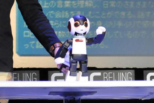 东京大学副教授高桥智隆：智能机器人的新纪元